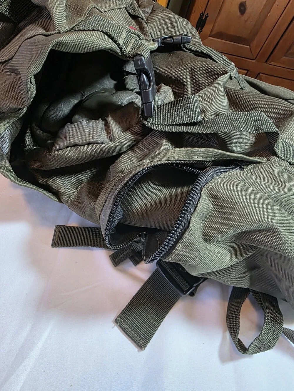 Cuscus Expedition 35 Olive Green Men's Tactical Military Style Explorer Backpack